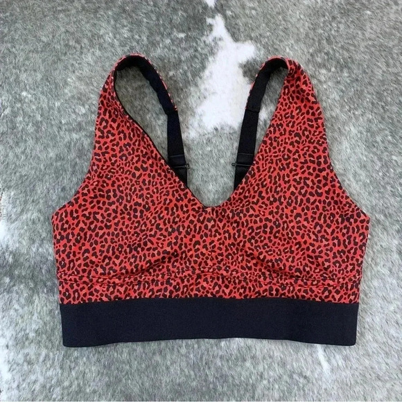 Fabletics All Day Everyday Bra - Picture 3 of 10